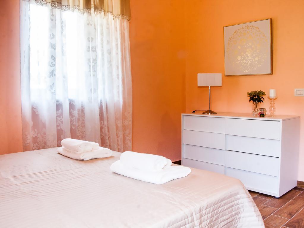 La Porta Delle Gole Hotel Motta Camastra Bagian luar foto