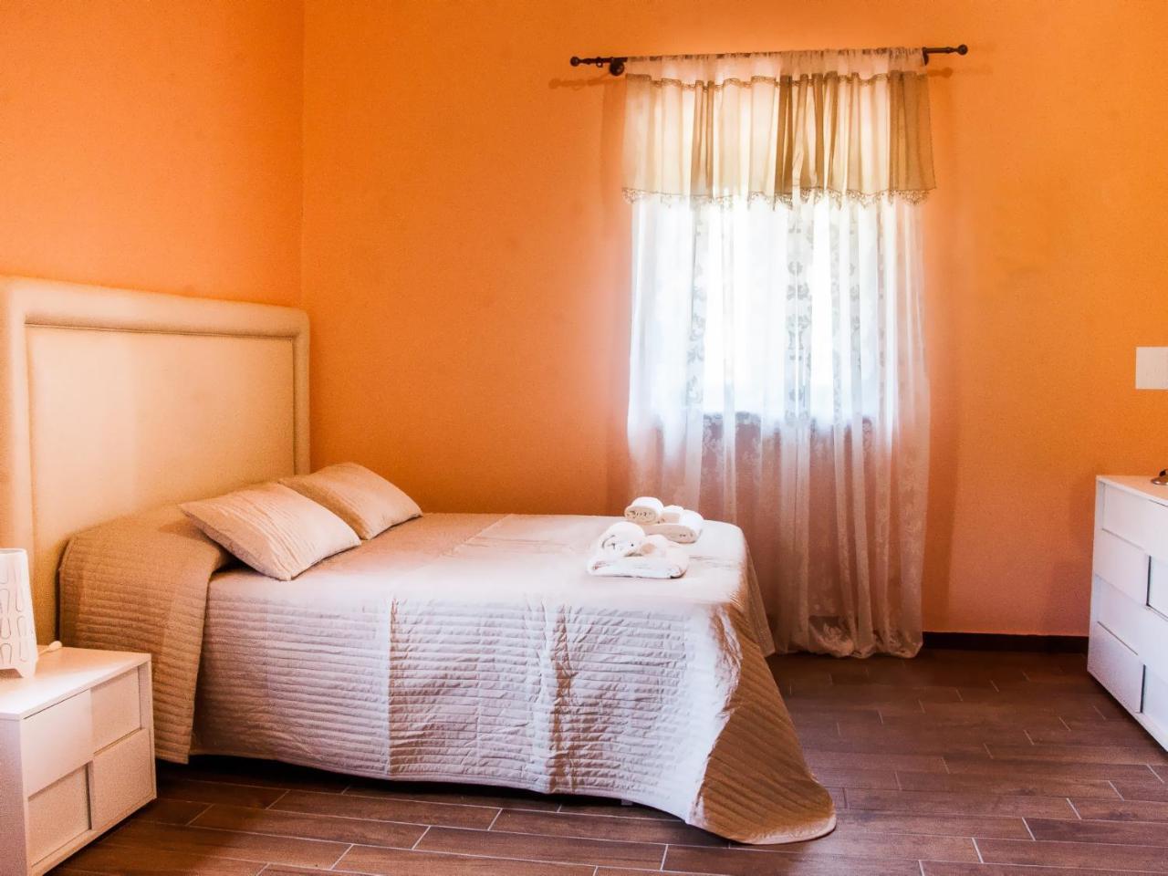 La Porta Delle Gole Hotel Motta Camastra Bagian luar foto
